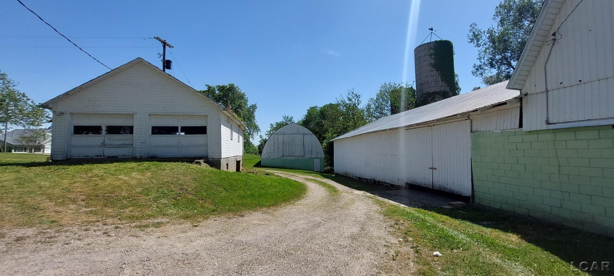6328 Ridge Highway Britton, MI 49229 - Photo 9 of 98 Gallery Image 9