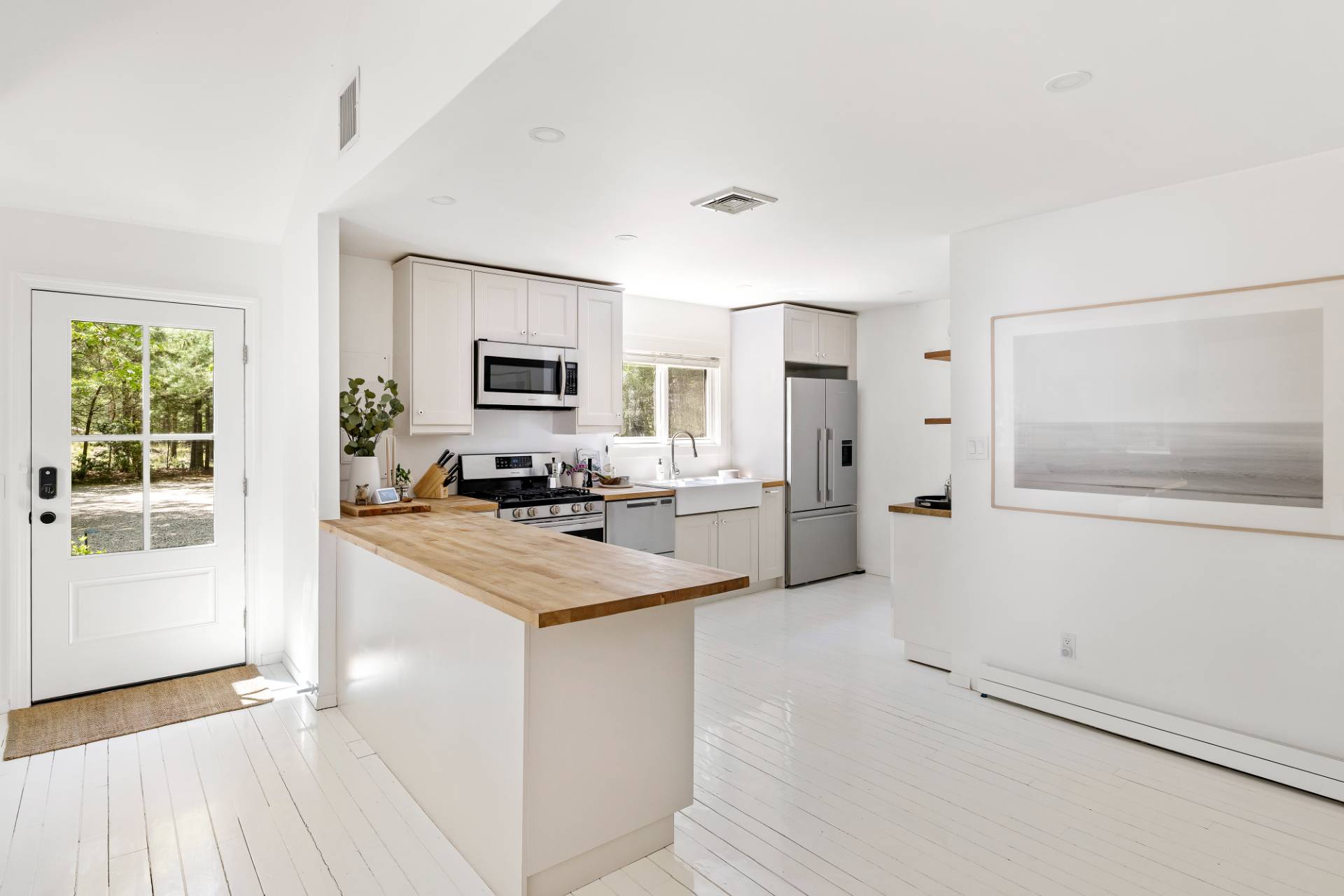 60 Northwest Landing Road East Hampton, NY 11937 - Photo 15 of 35