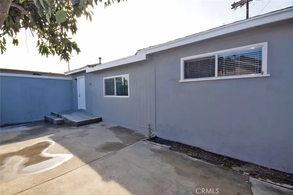 $1,230,000 | 725 West Gardena Boulevard, Gardena, CA 90247