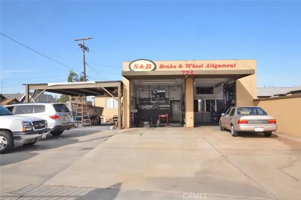 $1,230,000 | 725 West Gardena Boulevard, Gardena, CA 90247