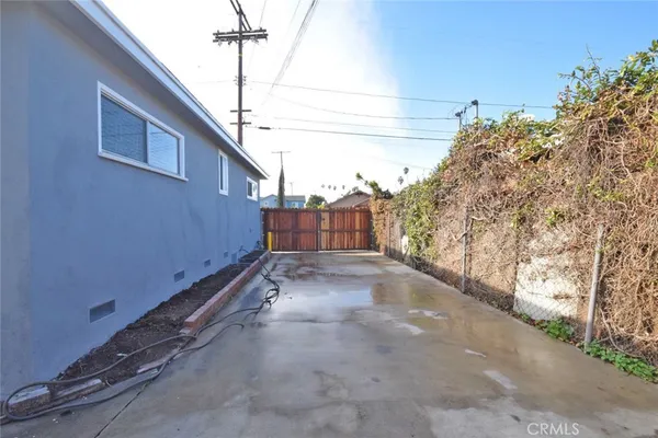 $1,230,000 | 725 West Gardena Boulevard, Gardena, CA 90247