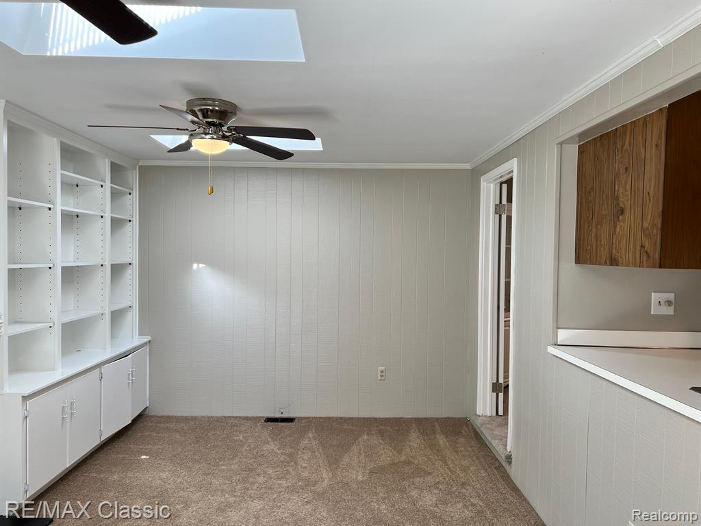 1953 Broadstone Road Grosse Pointe Woods, MI 48236 - Photo 11 of 43