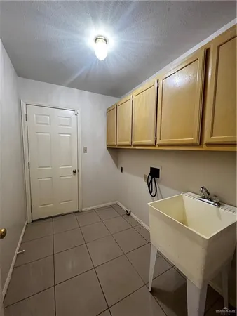 $2,200 | 1703 Sunrise Lane, Mission, TX 78574