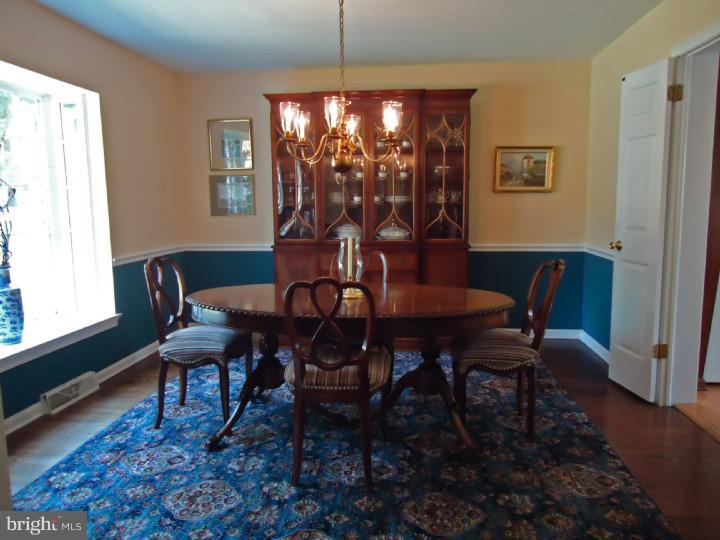 630 Foxfields Road Bryn Mawr, PA 19010 - Photo 16 of 24 Dining Room