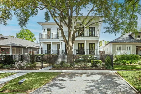 $1,850,000 | 1216 Arlington Street, Houston, TX 77008