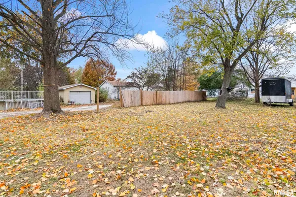 $64,000 | 321 North Main Street, White Hall, IL 62092