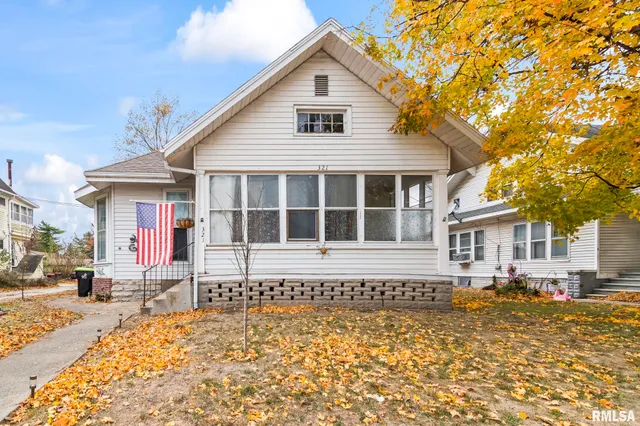 $74,500 | 321 North Main Street, White Hall, IL 62092