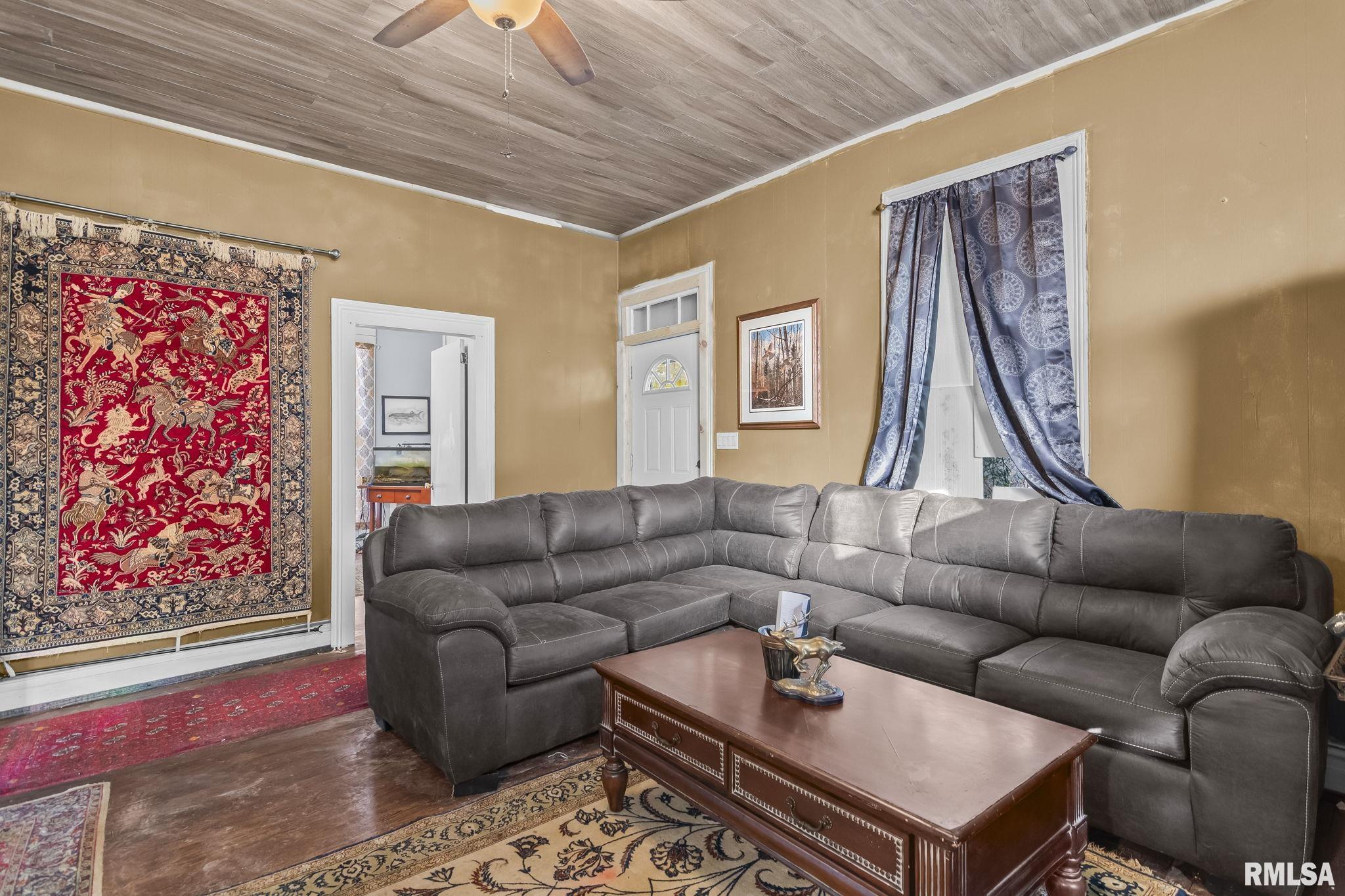 321 North Main Street White Hall, IL 62092 - Photo 7 of 26