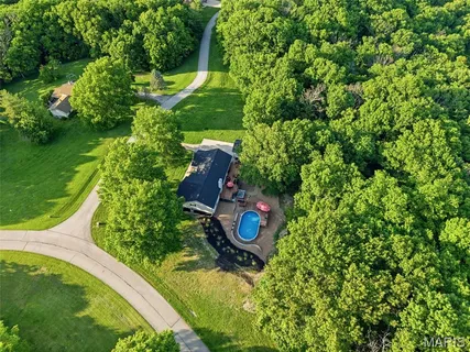 $595,000 | 60 Wilderness Lane, Defiance, MO 63341