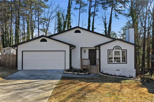 $315,000 | 6381 Phillips Creek Drive, Lithonia, GA 30058