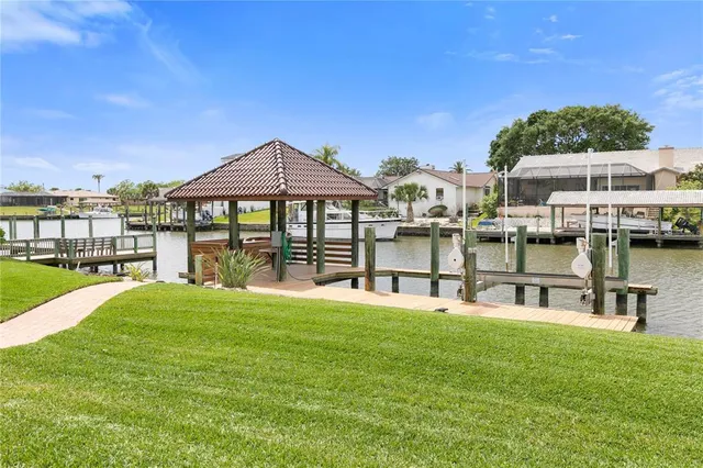 $1,850,000 | 2 Caitlin Court, Palm Coast, FL 32137