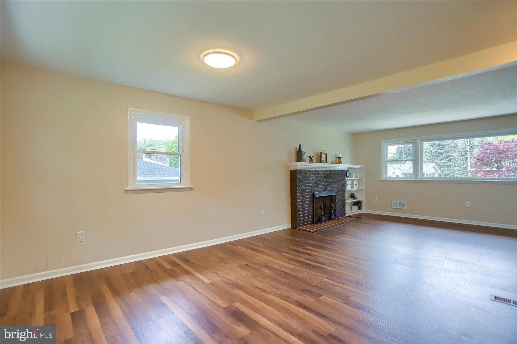 22 Boeing Road New Cumberland, PA 17070 - Photo 8 of 40