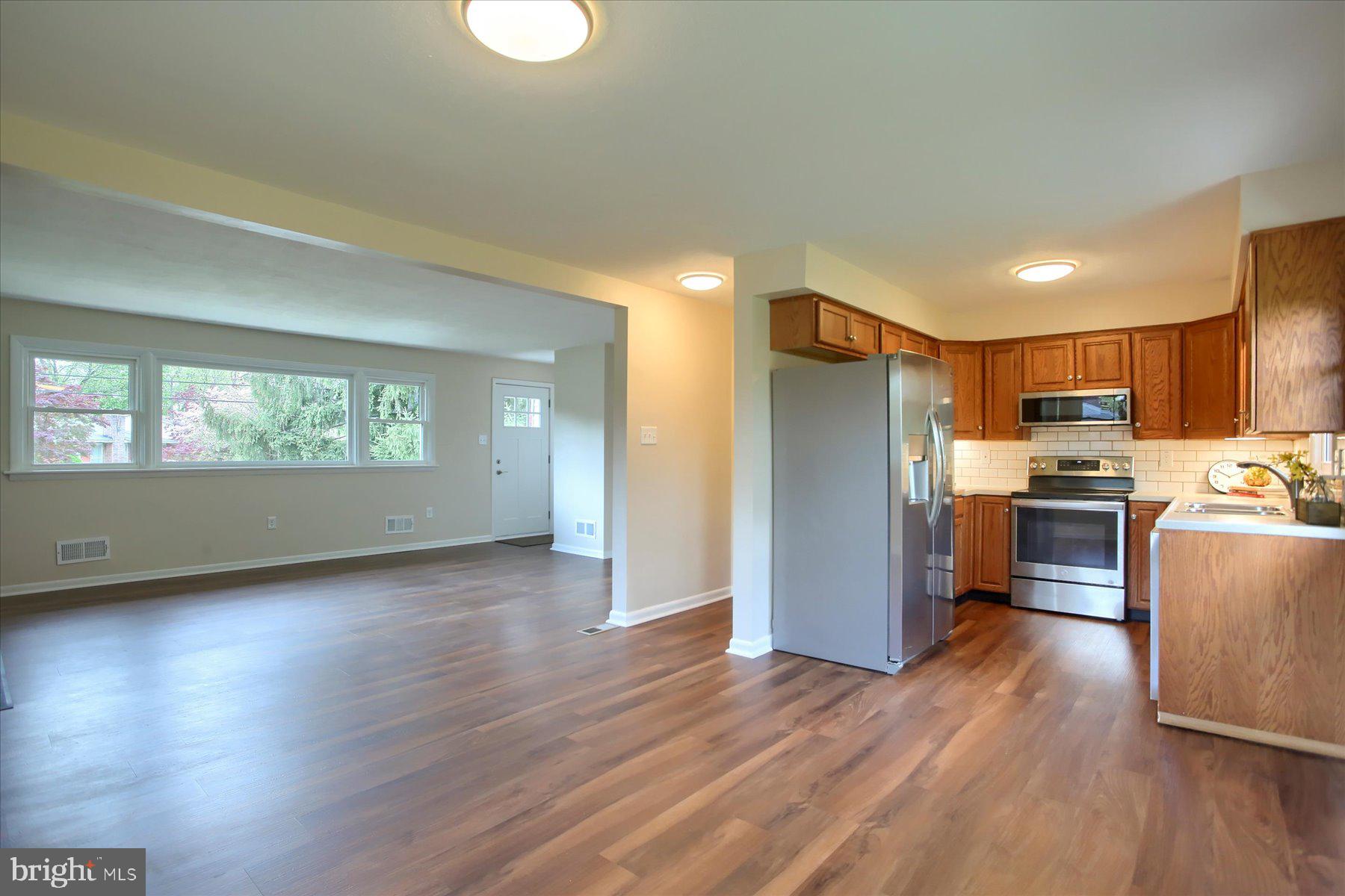 22 Boeing Road New Cumberland, PA 17070 - Photo 9 of 40