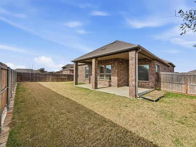 $2,400 | 11108 Culberson Drive, Aubrey, TX 76227