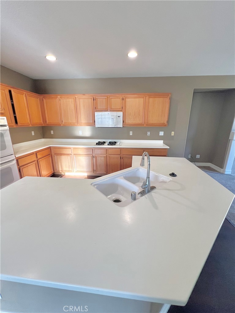 27145 Cherry Grove Court Temecula, CA 92591 - Photo 18 of 61