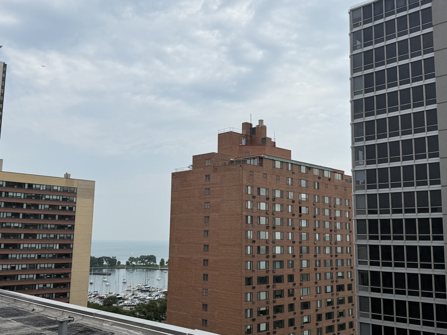 3033 North Sheridan Road, Unit 403 Chicago, IL 60657 - Photo 26 of 26 Gallery Image 26