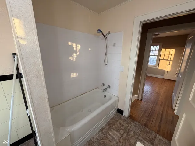 $150,000 | 714 East Sigler Street, Frankton, IN 46044