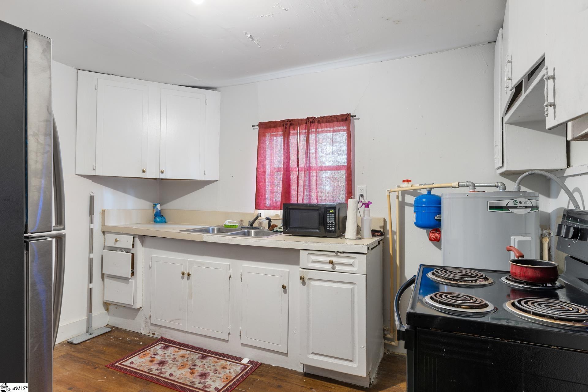 101 Bond Street, Unit A & B Clinton, SC 29325 - Photo 17 of 30