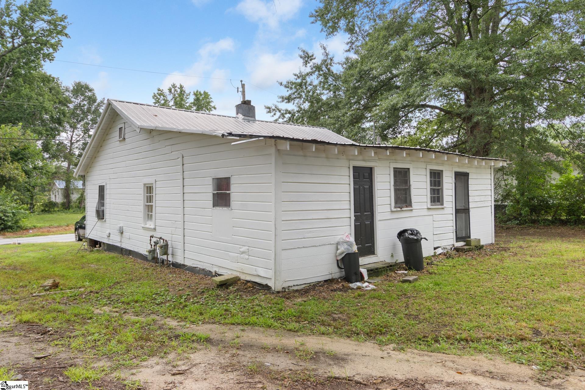 101 Bond Street, Unit A & B Clinton, SC 29325 - Photo 18 of 30