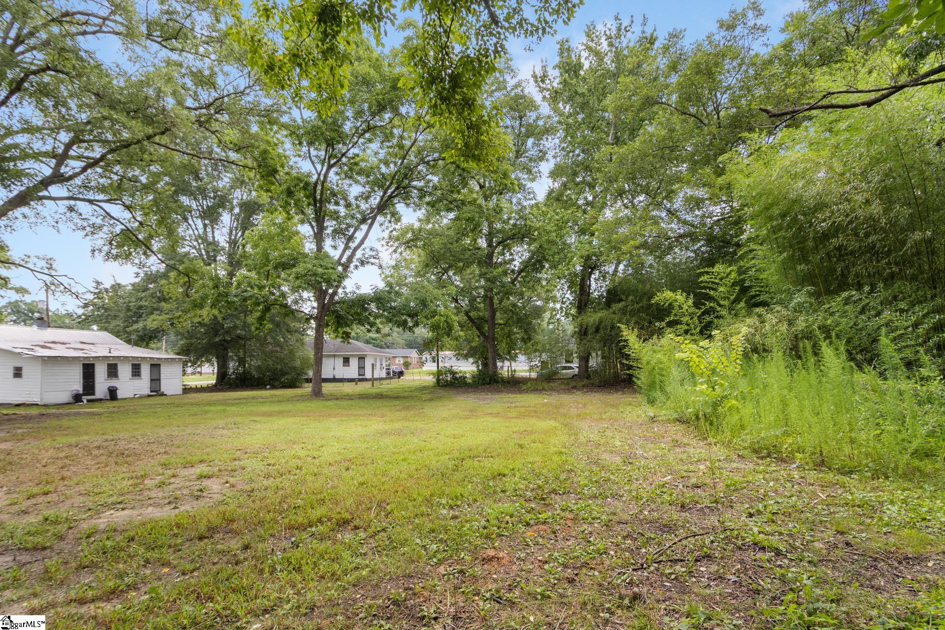 101 Bond Street, Unit A & B Clinton, SC 29325 - Photo 20 of 30