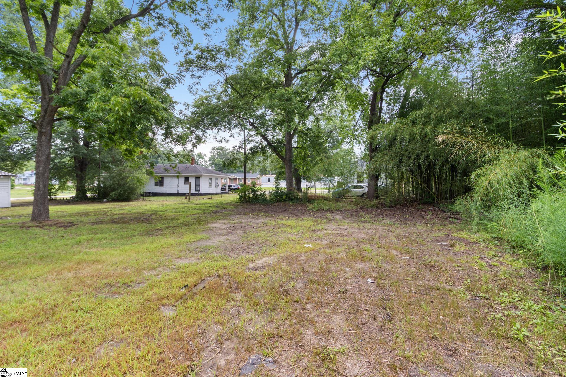 101 Bond Street, Unit A & B Clinton, SC 29325 - Photo 23 of 30