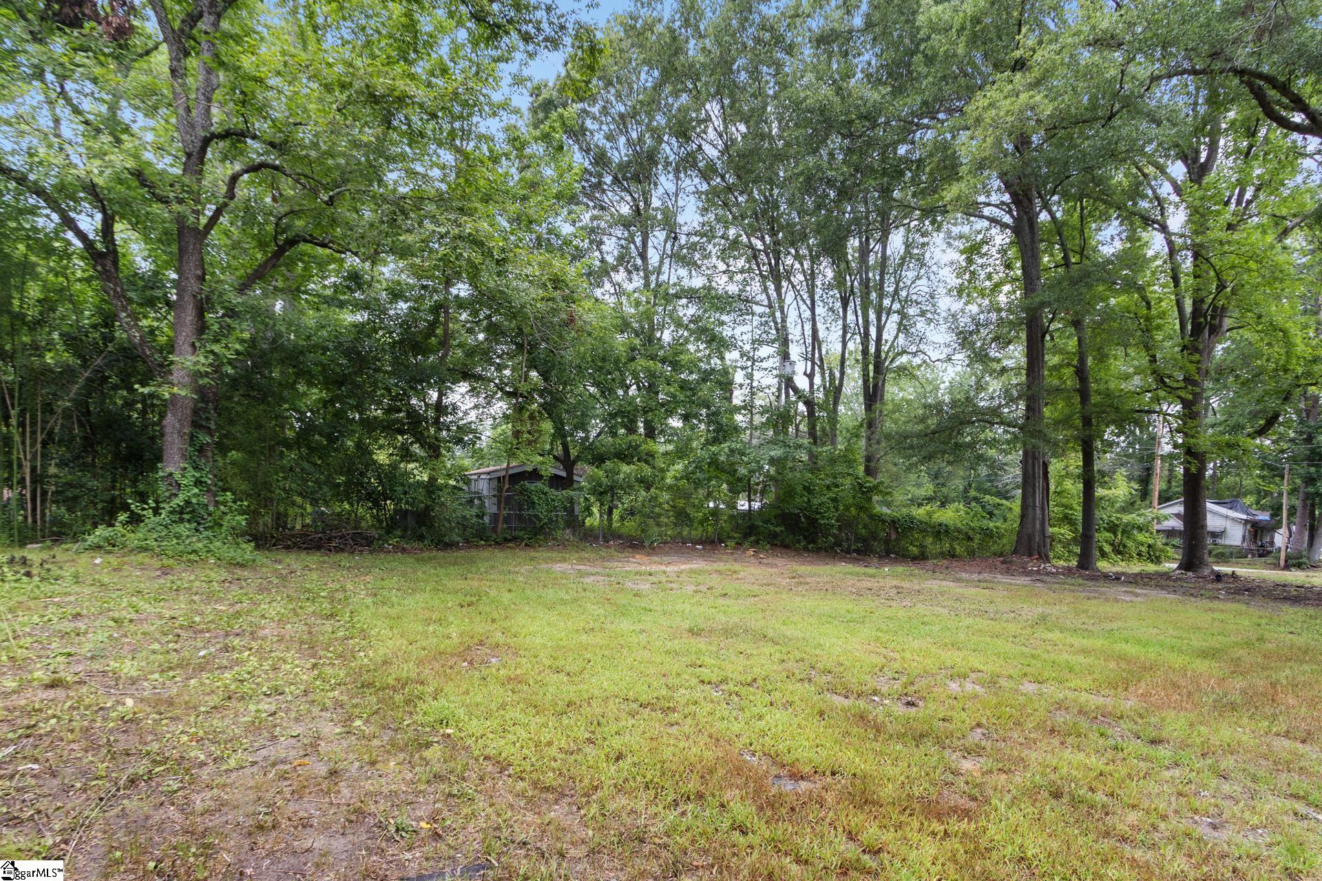 101 Bond Street, Unit A & B Clinton, SC 29325 - Photo 24 of 30