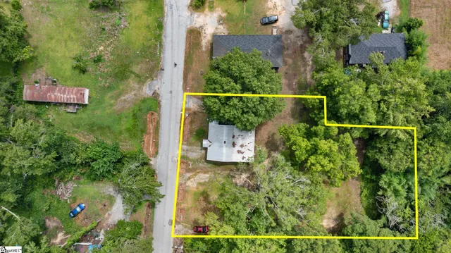 $122,500 | 101 Bond Street, Unit A & B, Clinton, SC 29325