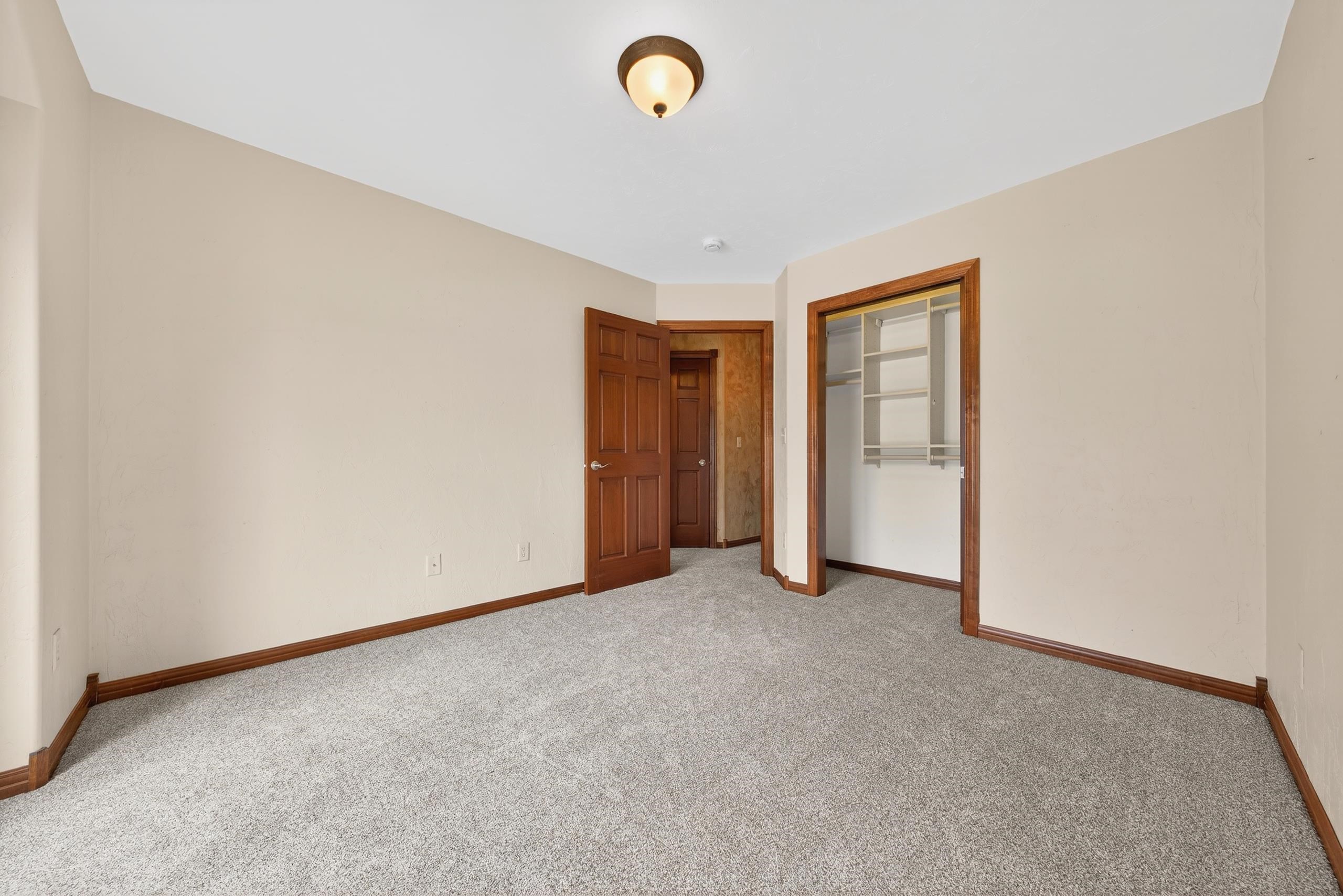 2718 Independence Court Appleton, WI 54914 - Photo 19 of 56