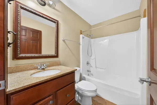 $425,000 | 2718 Independence Court, Appleton, WI 54914