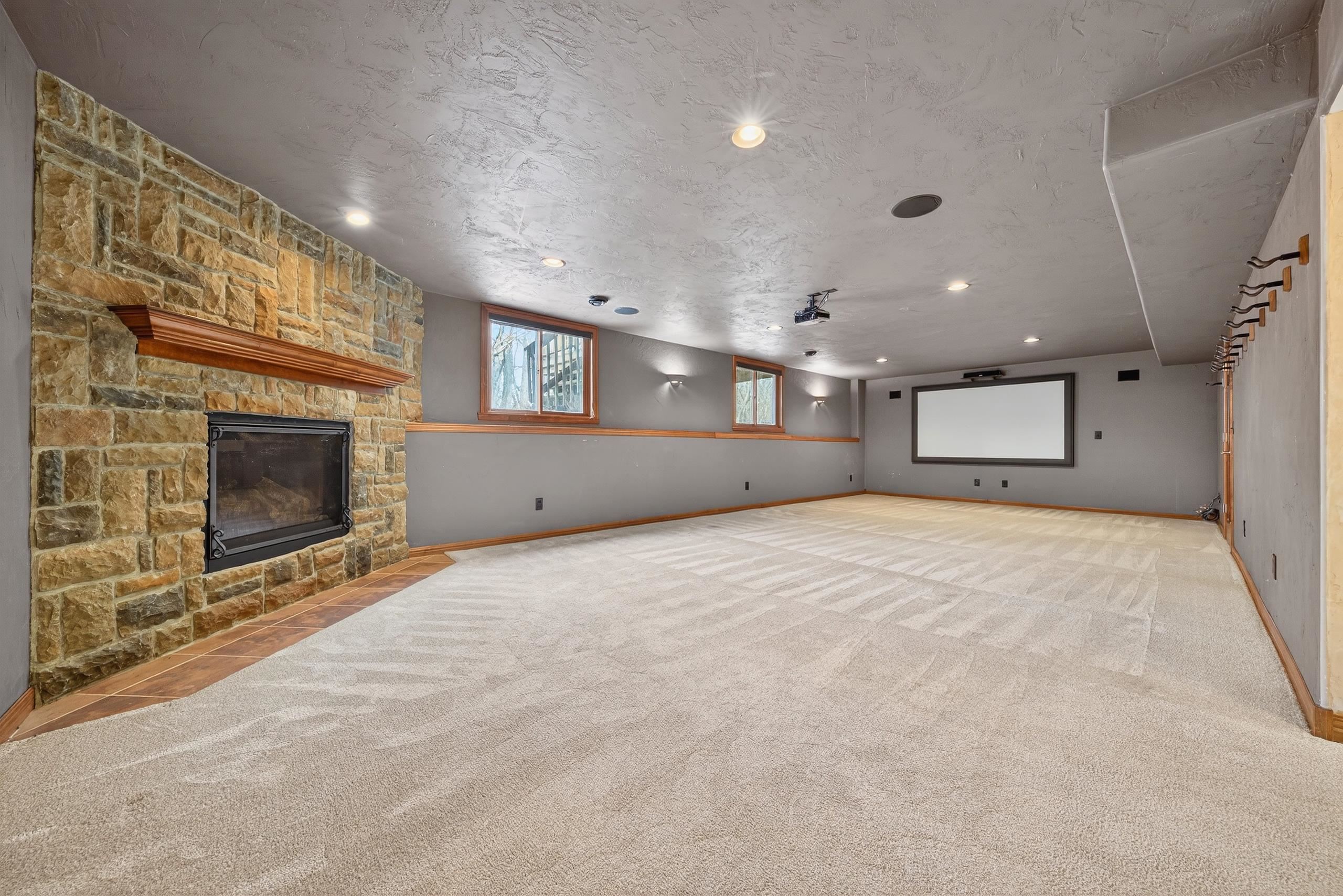 2718 Independence Court Appleton, WI 54914 - Photo 29 of 56