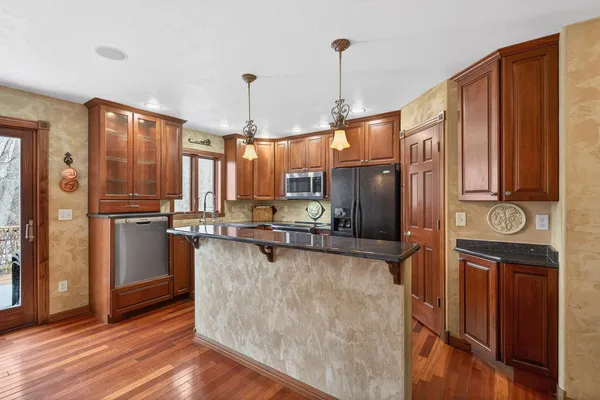 $425,000 | 2718 Independence Court, Appleton, WI 54914
