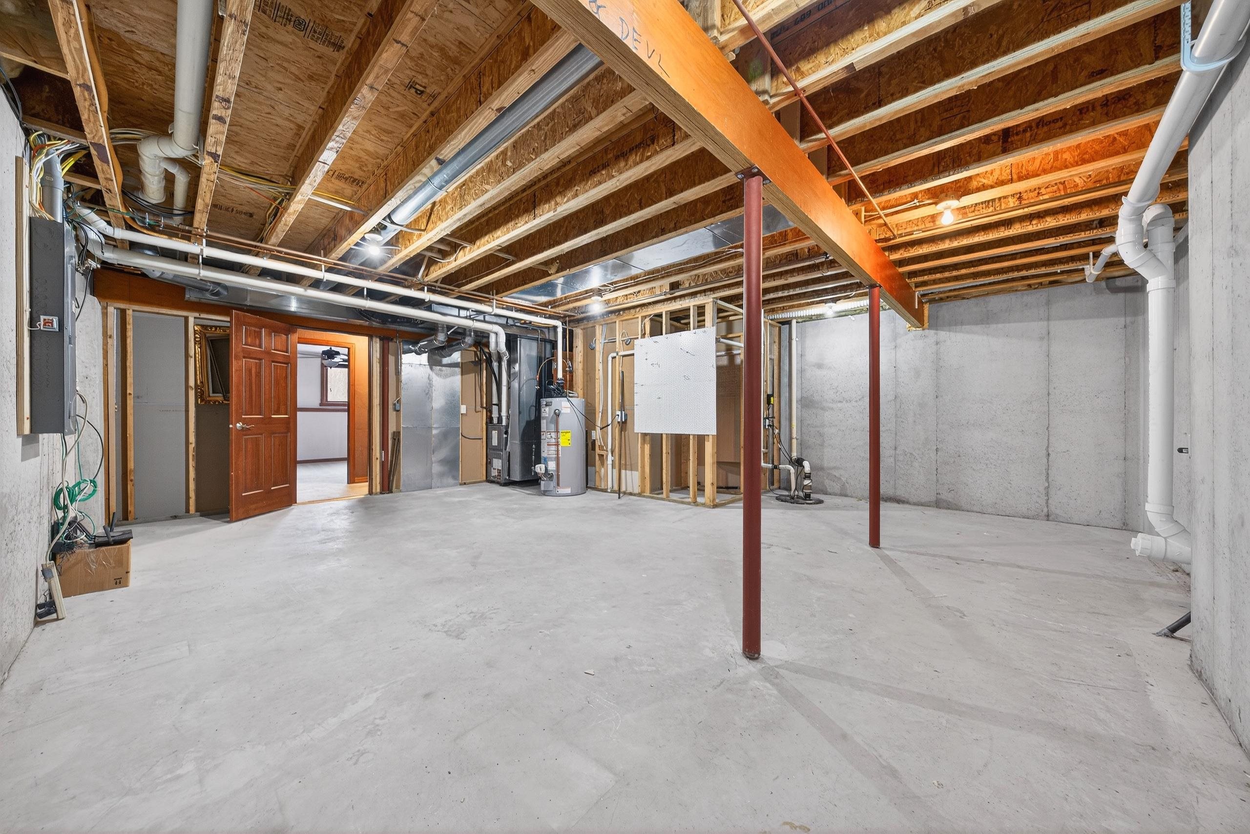 2718 Independence Court Appleton, WI 54914 - Photo 33 of 56