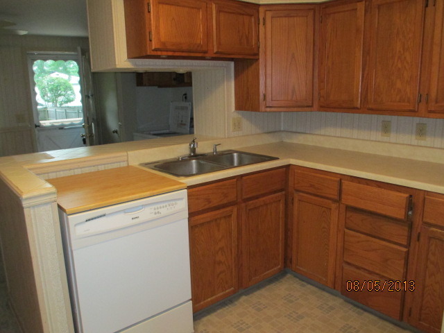 441 Golf Road Crystal Lake, IL 60014 - Photo 5 of 11