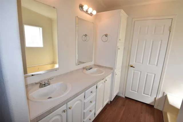 $1,595 | 10007 Elderberry Park Lane, Tomball, TX 77375