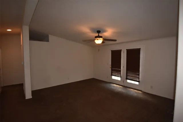 $1,595 | 10007 Elderberry Park Lane, Tomball, TX 77375