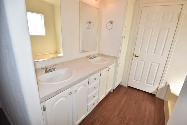 $1,595 | 10007 Elderberry Park Lane, Tomball, TX 77375