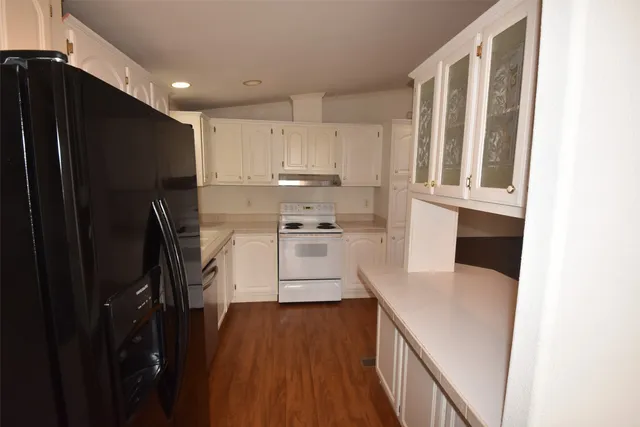 $1,595 | 10007 Elderberry Park Lane, Tomball, TX 77375