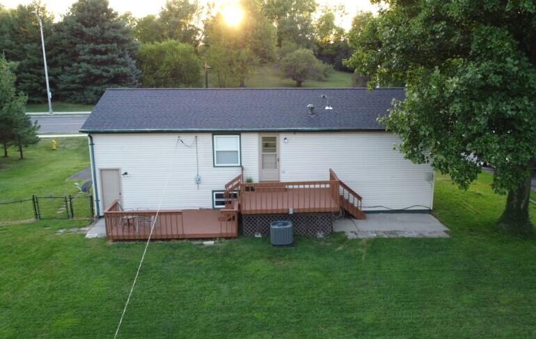 2742 County Line Road Dayton, OH 45430 - Photo 4 of 29