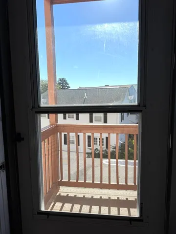 $1,900 | 838 Western Avenue, Unit 2R, Lynn, MA 01905