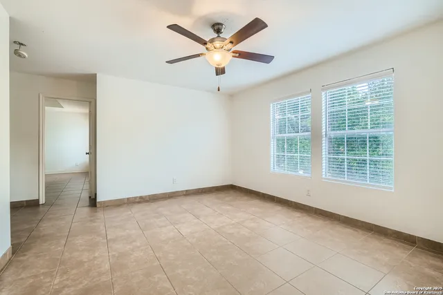 $2,300 | 8115 Ashwood Pointe, San Antonio, TX 78254