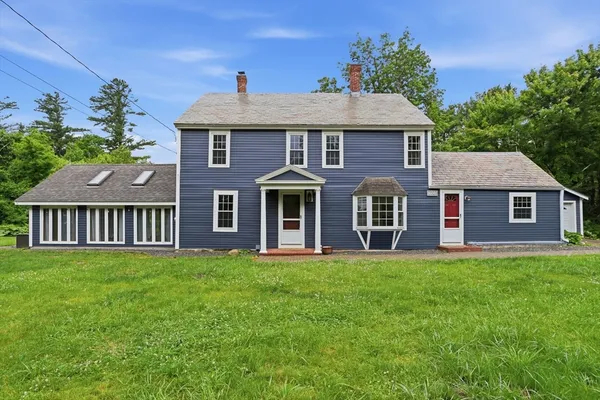 $549,900 | 384 Pearl Hill Road, Fitchburg, MA 01420