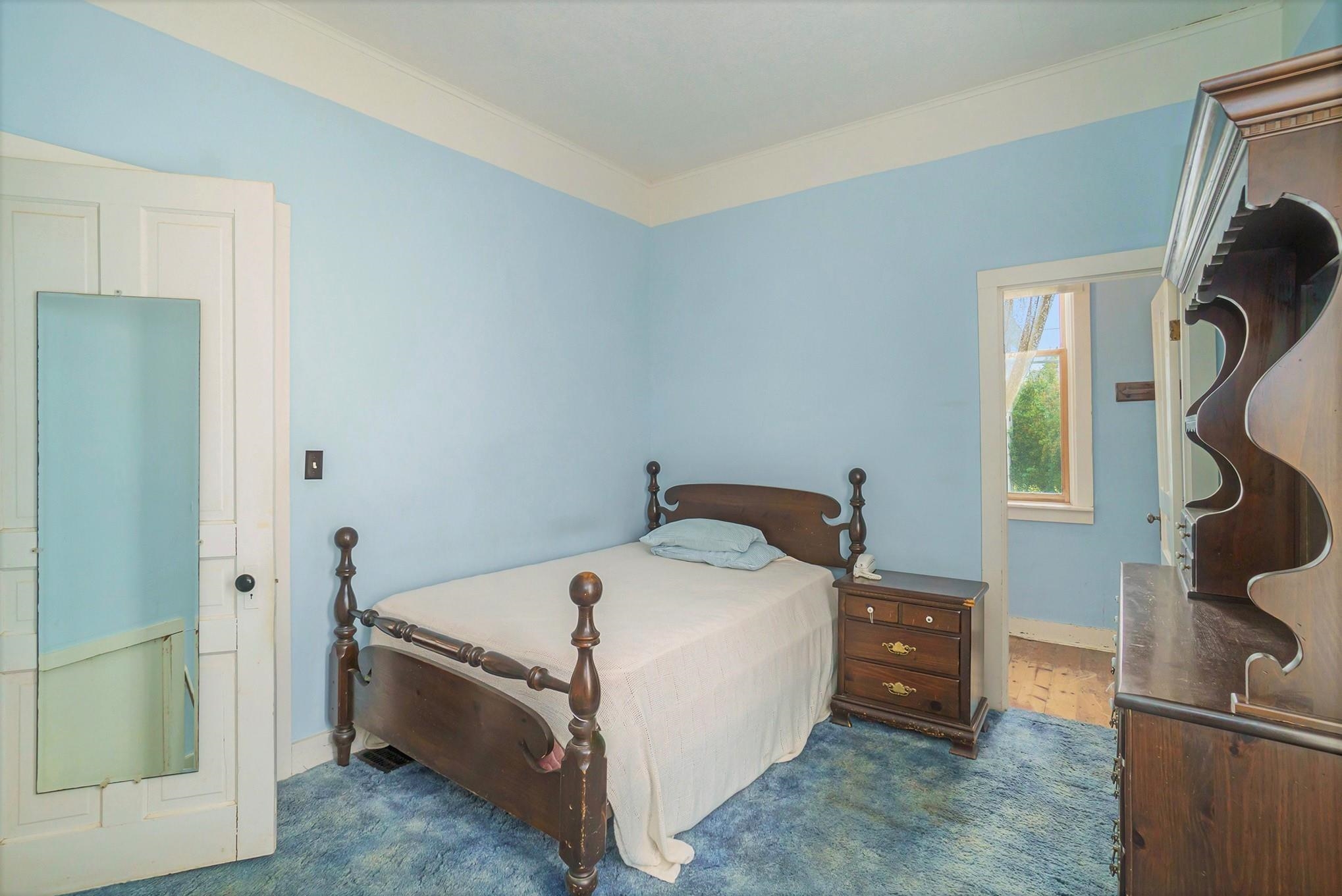 18293 Mission Road Traverse City, MI 49686 - Photo 13 of 52 1902282-13.JPG