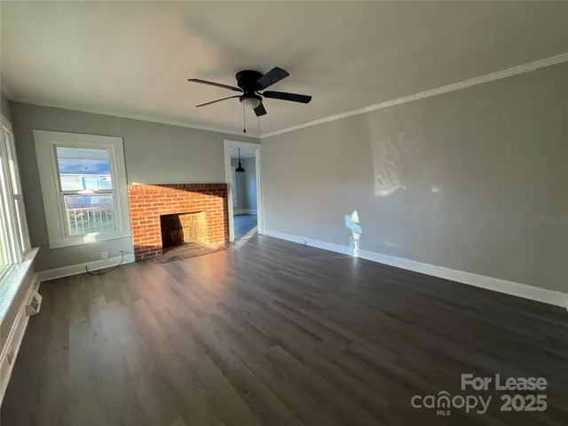 $1,800 | 123 Lincoln Street, Statesville, NC 28677