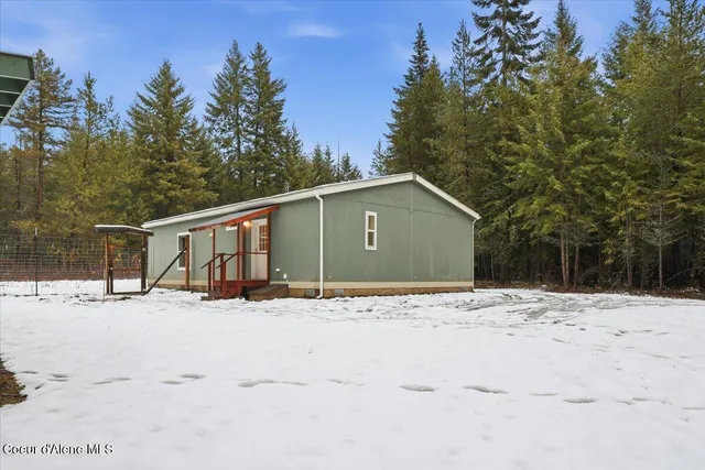 $449,000 | 254 Lions Road, Priest River, ID 83856