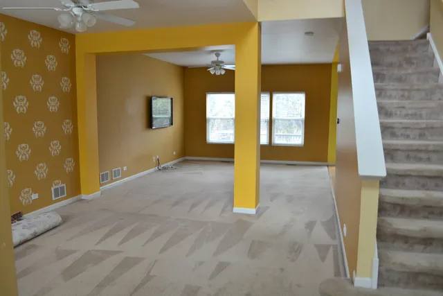 a view of an entrance of the house