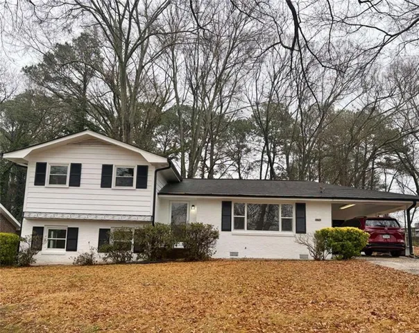 $265,000 | 6250 Graceland Circle, Morrow, GA 30260