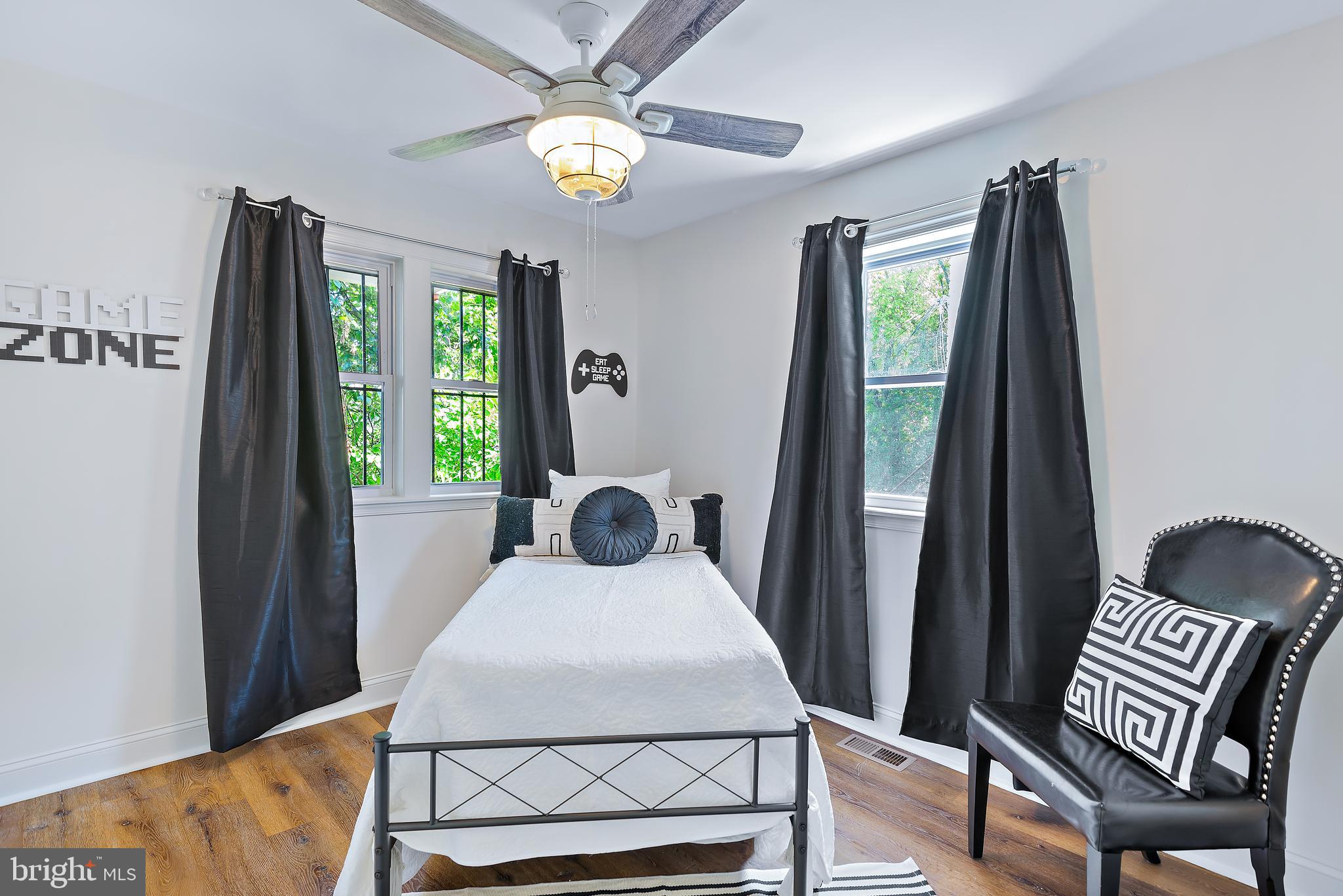 4214 Edson Place Northeast Washington, DC 20019 - Photo 8 of 62 Beautifully sized Bedroom 3