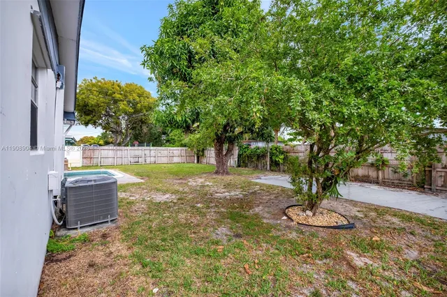 $525,000 | 17031 Northwest 12th Avenue, Miami Gardens, FL 33169