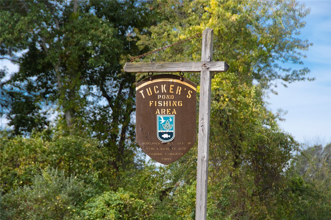 770 Tuckertown Road South Kingstown, RI 02879 - Photo 23 of 26