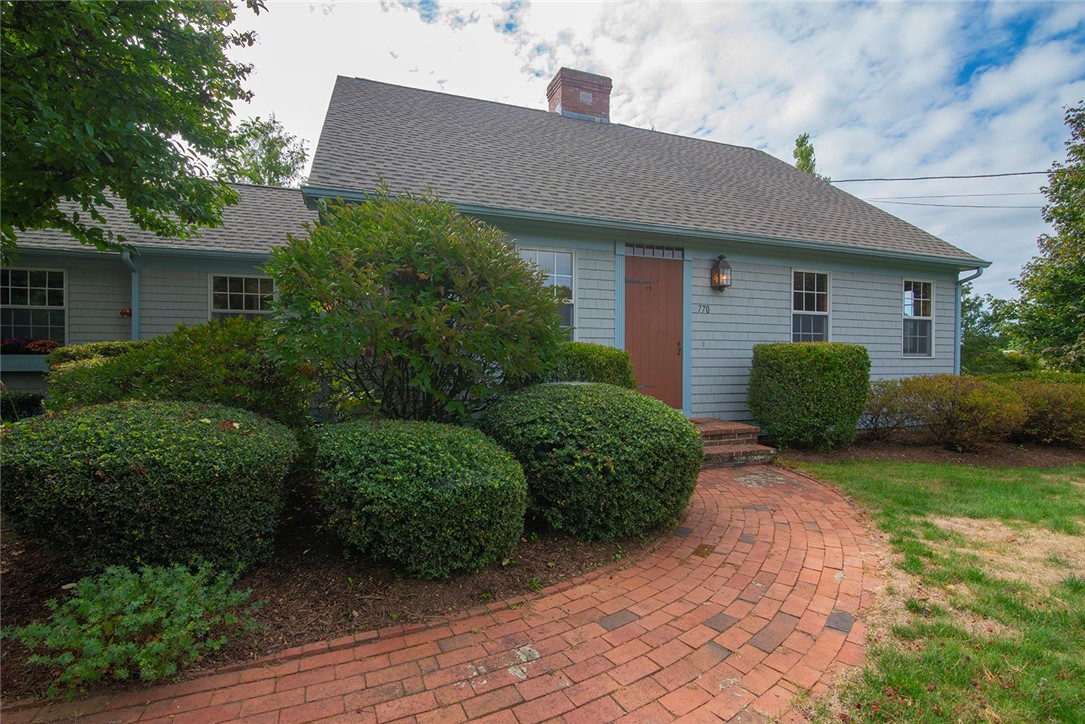 770 Tuckertown Road South Kingstown, RI 02879 - Photo 3 of 26